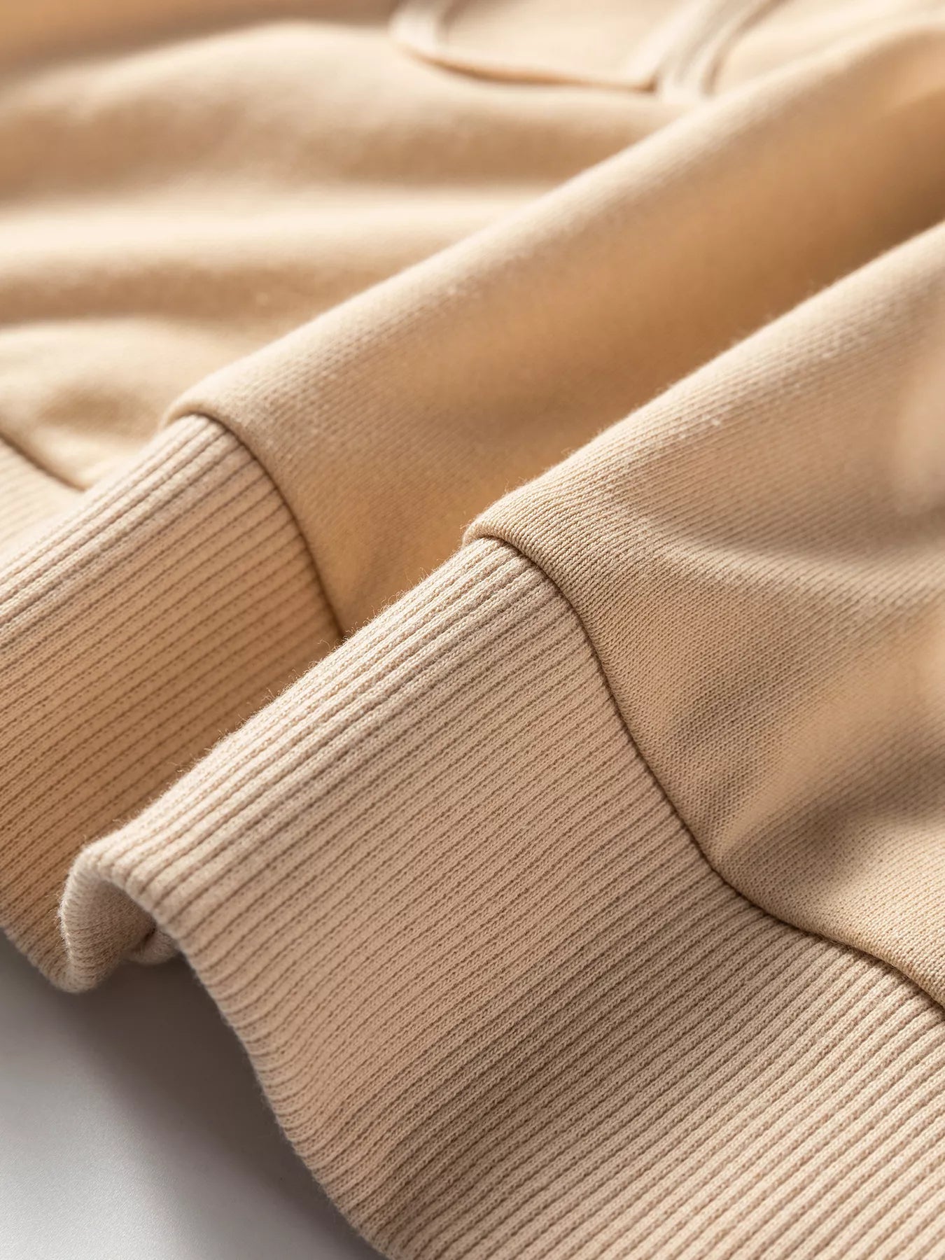 Embroidered Flower Sweatshirt – Cozy Drop Shoulder Trendy Sweater Casual Embroidered Sweatshirt / Floral Pullover